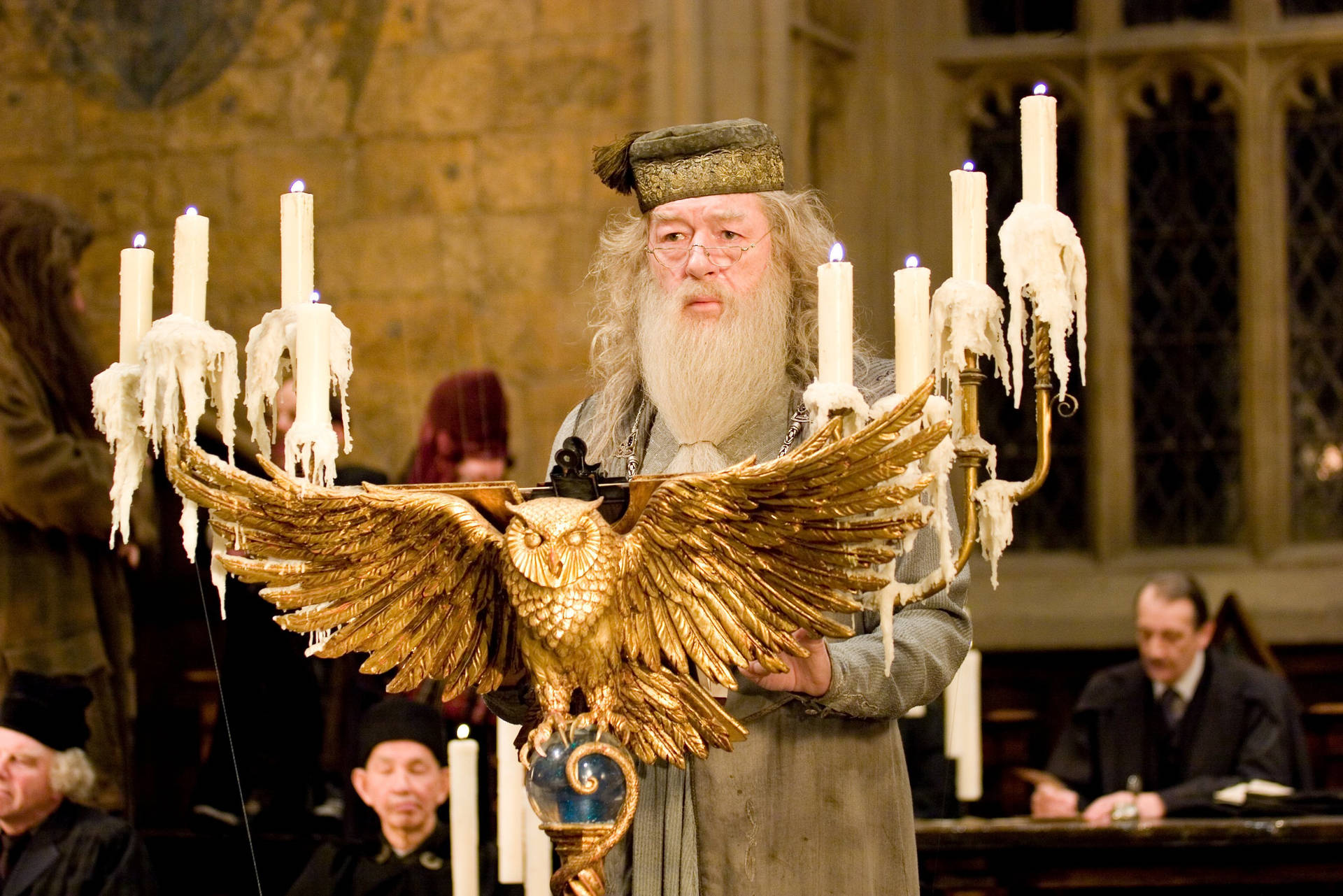 Albus Dumbledore With Owl Lectern Wallpaper