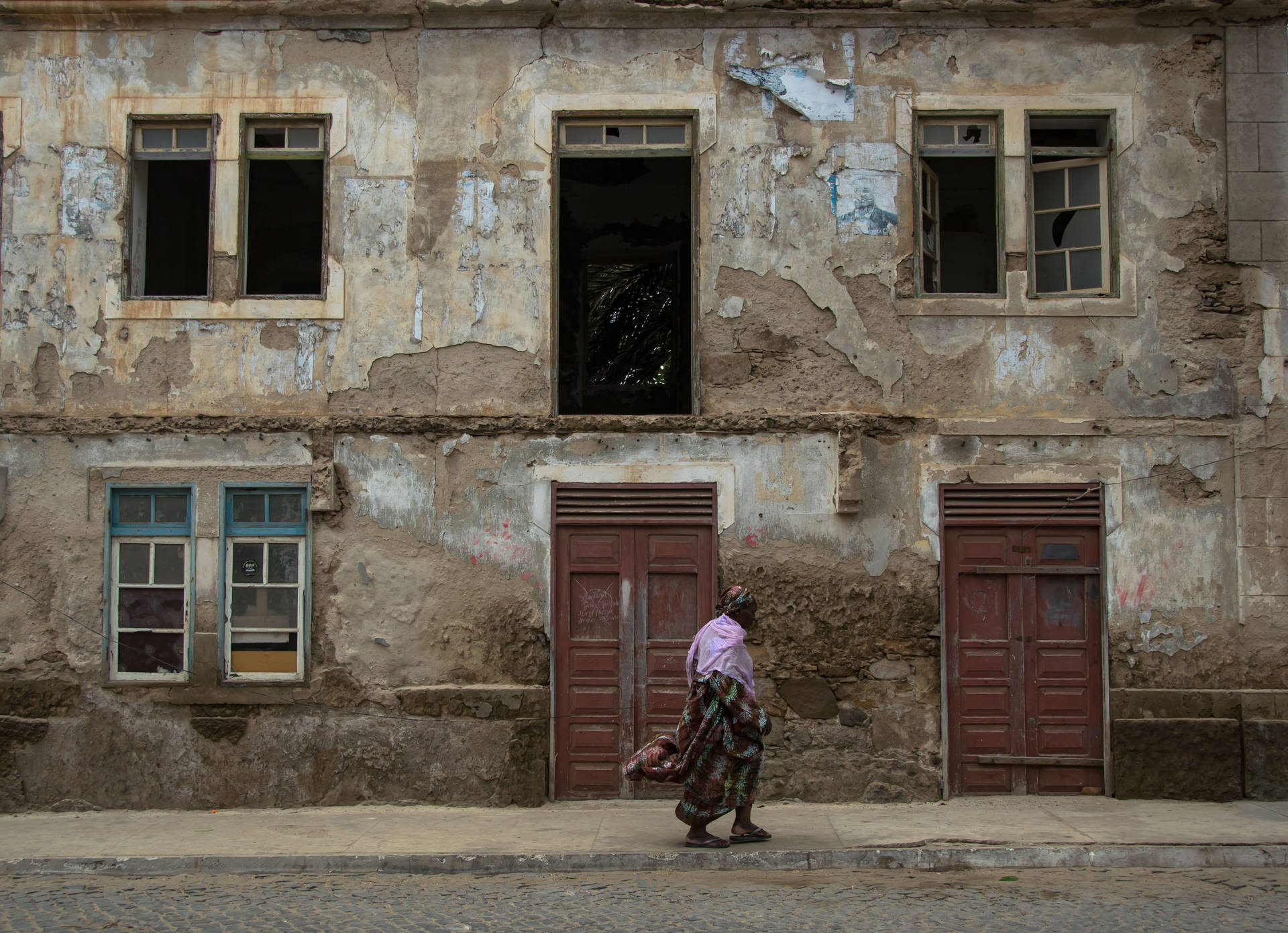 Cabo Verde Old Building Wallpaper