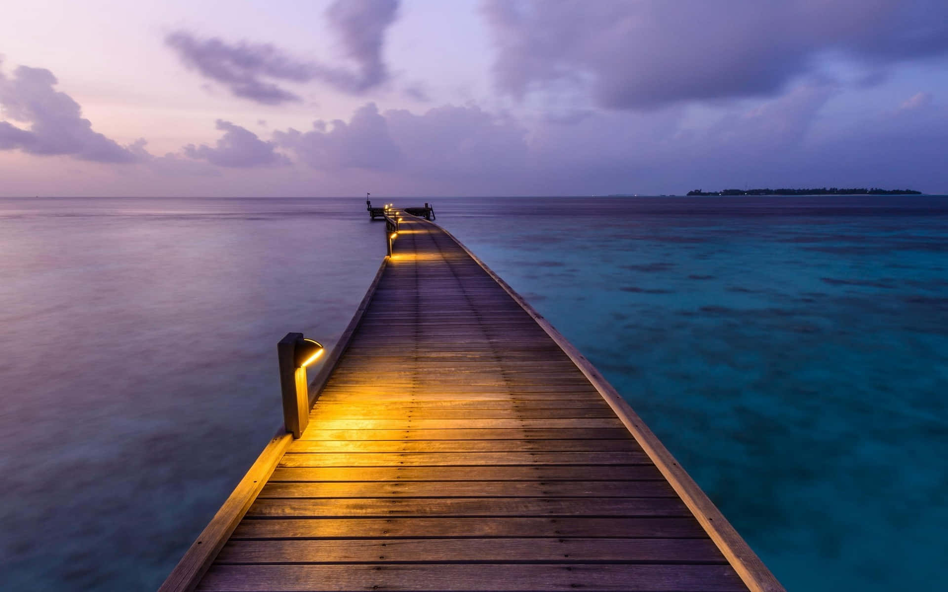 Calming Desktop Maldives Wallpaper