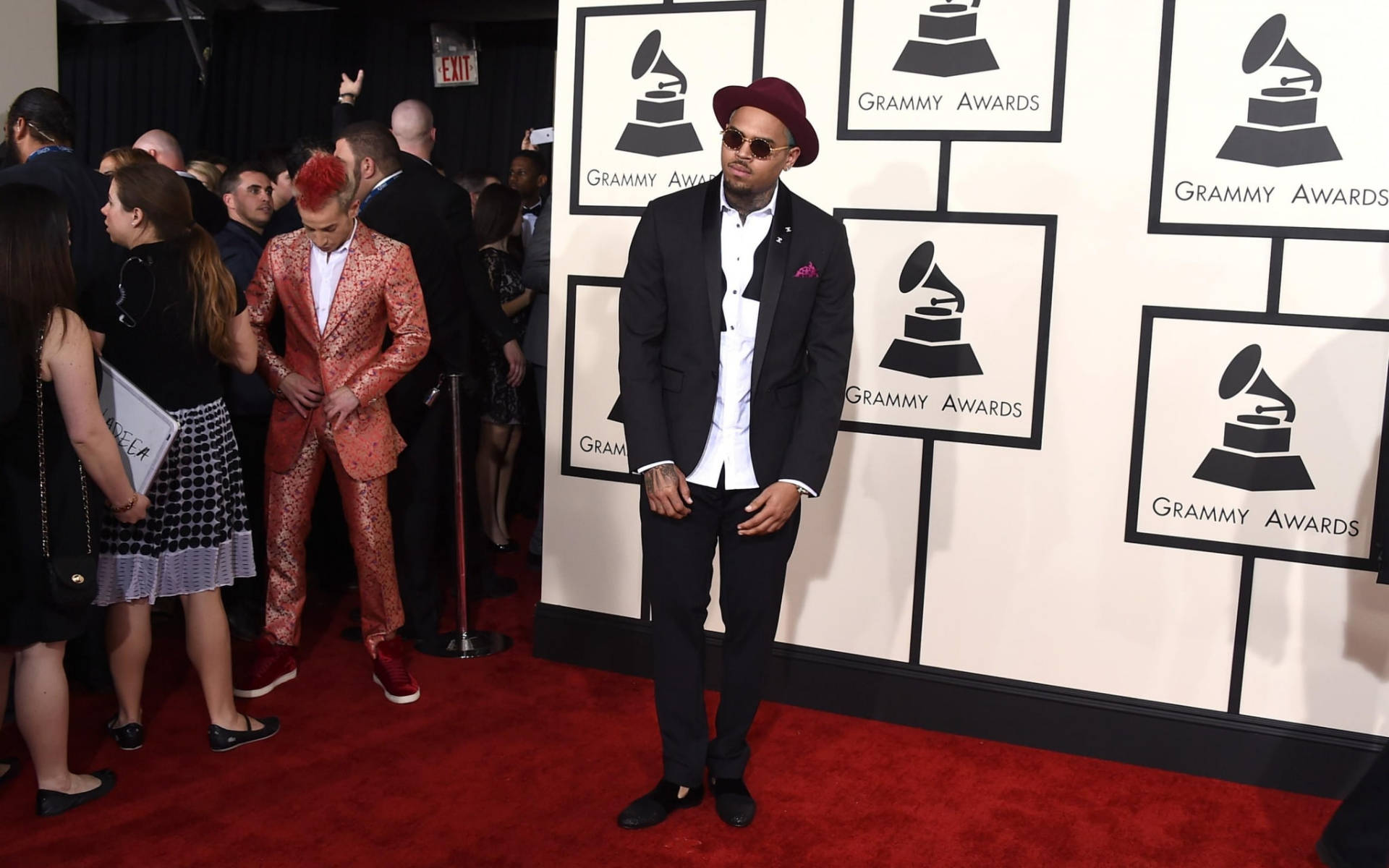 Chris Brown In Grammy Awards Wallpaper