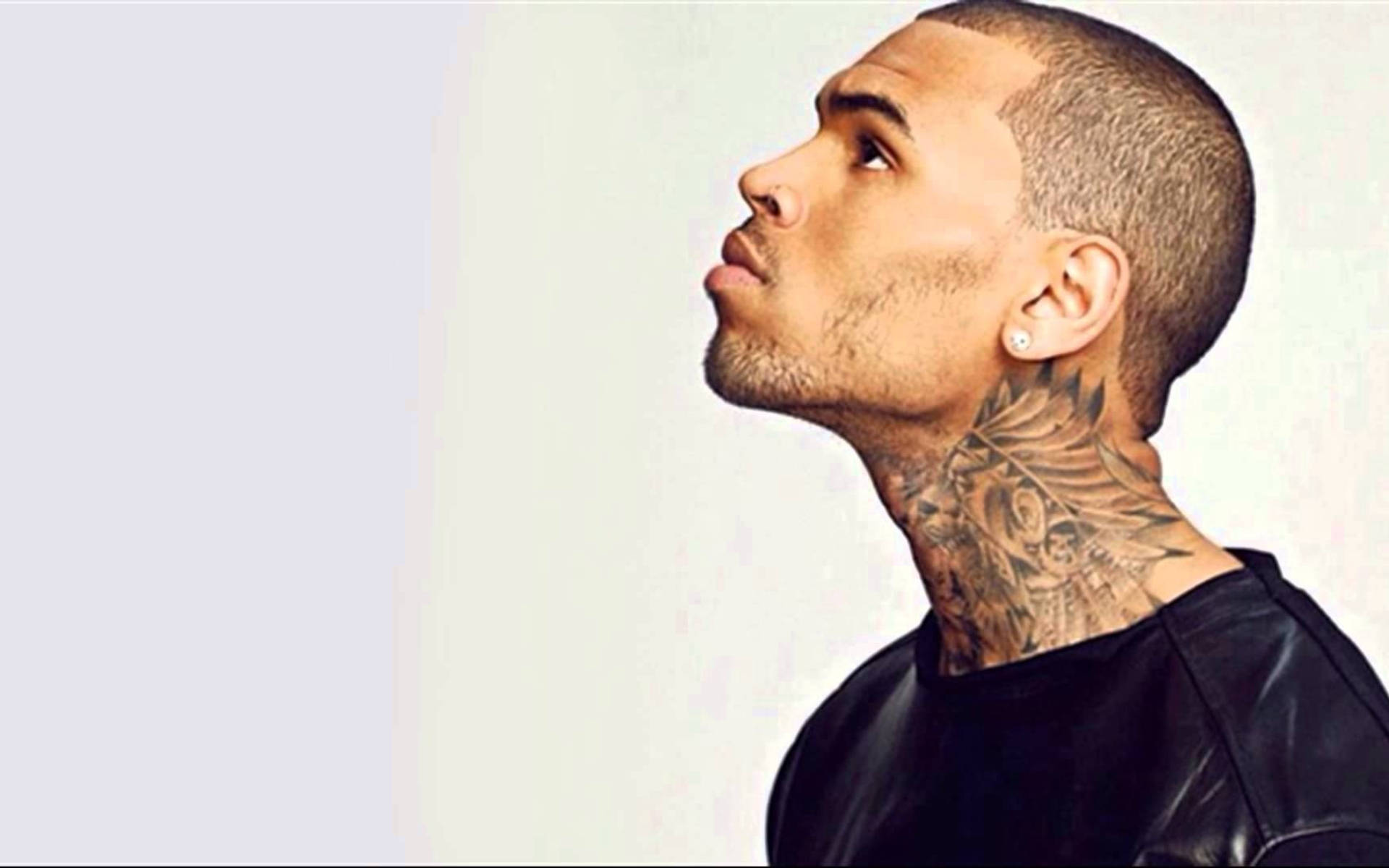Chris Brown Side Profile Wallpaper