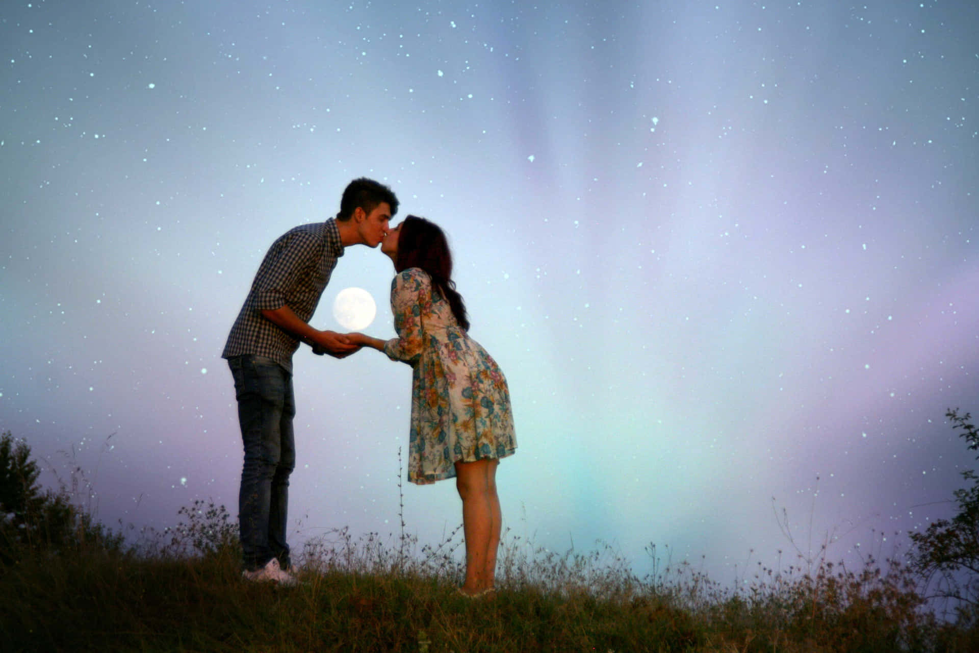 Couple Kissing With Moon Picture