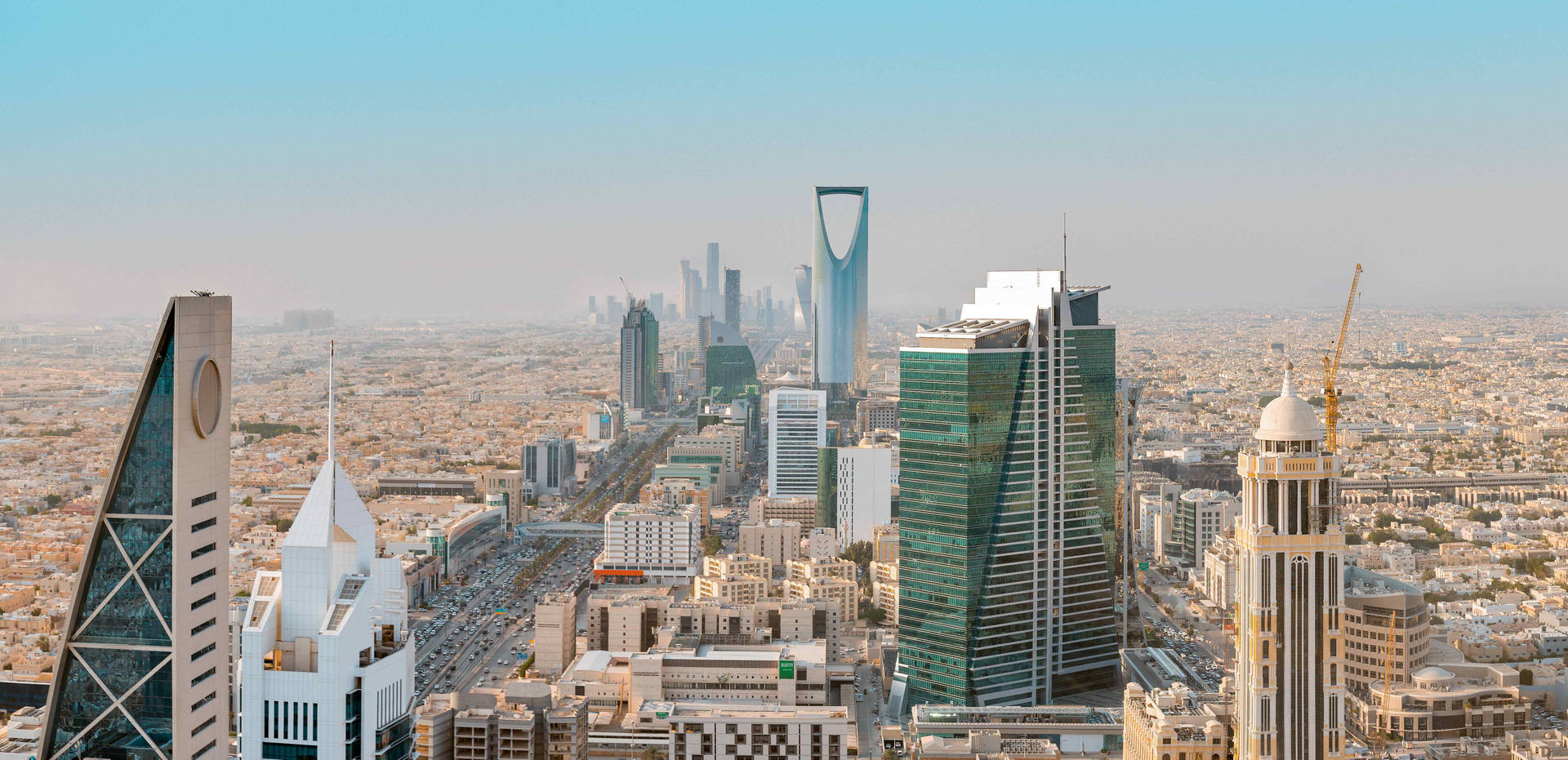Captivating Skyscrapers Dominating Riyadh Skyline Wallpaper