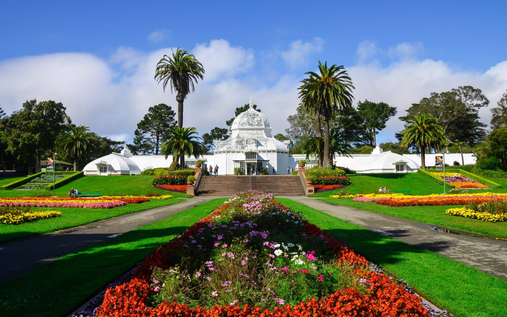 Golden Gate Park With Colorful Flowers Wallpaper