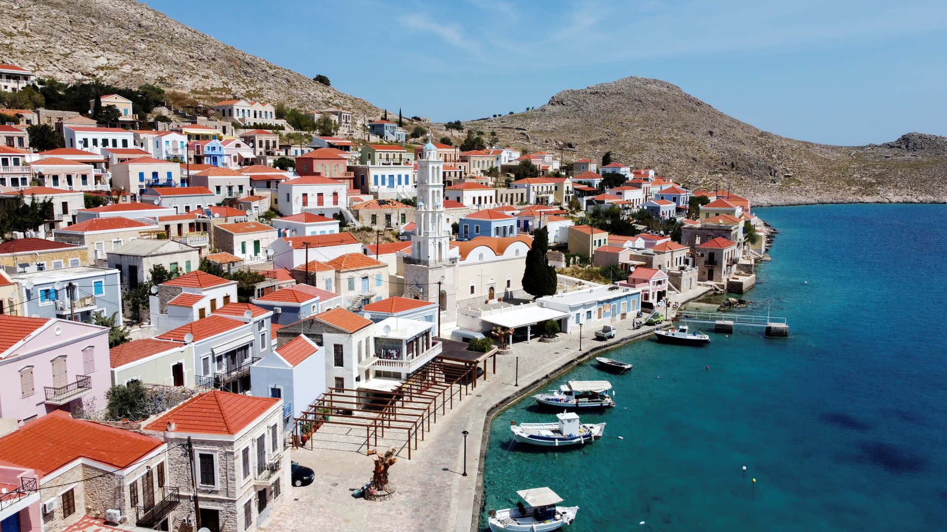 Start Exploring Greece's Beauty