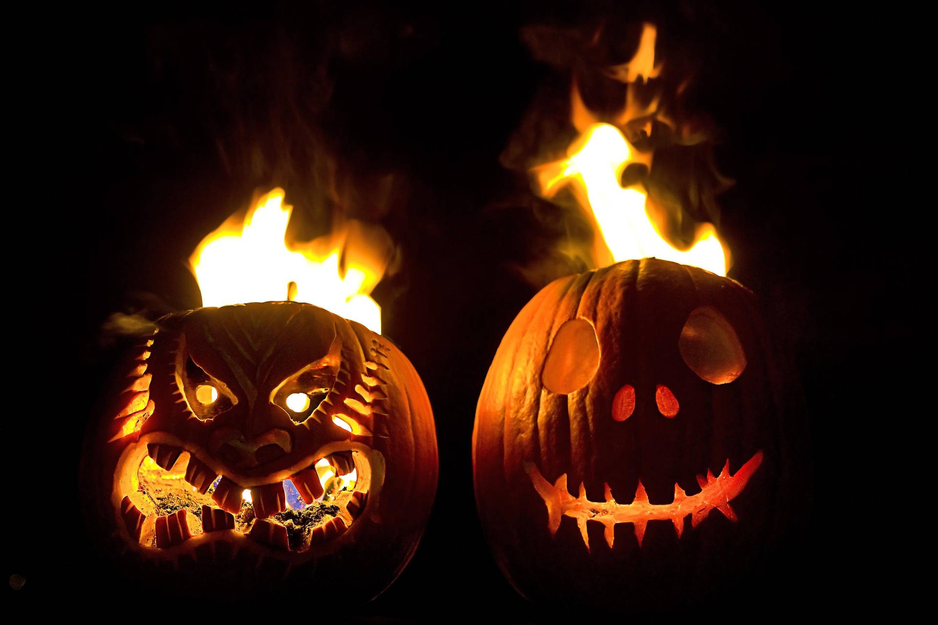 "Light Up the Night with Halloween Pumpkins on Fire!" Wallpaper