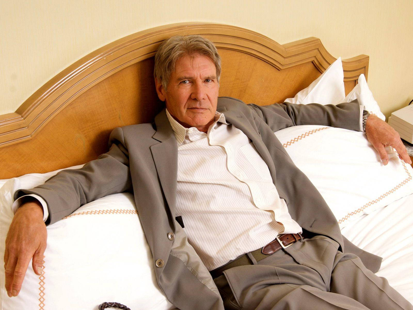 Harrison Ford American Actor In Bed Wallpaper