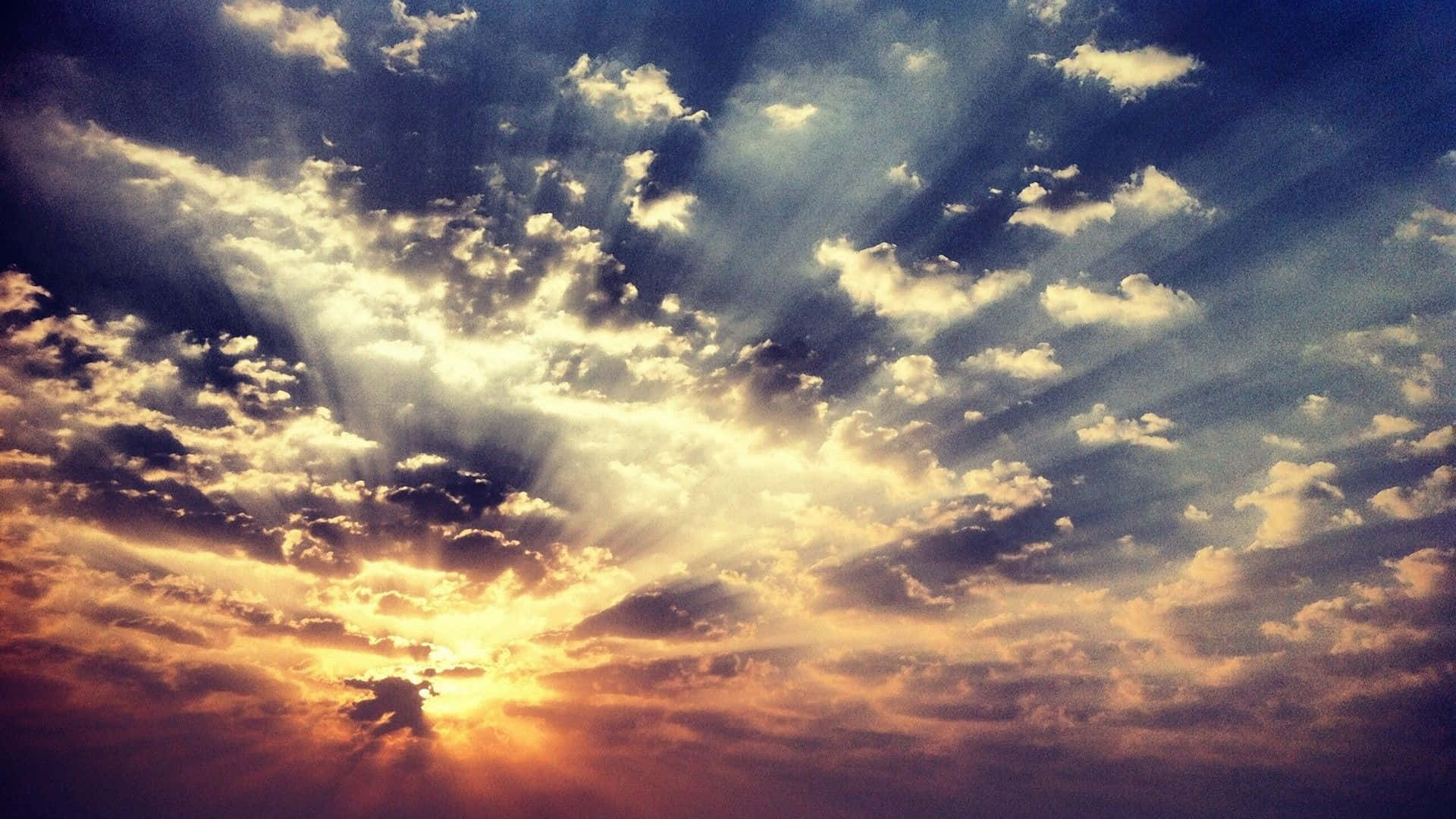 HD Background Of Sunset Sky With Clouds