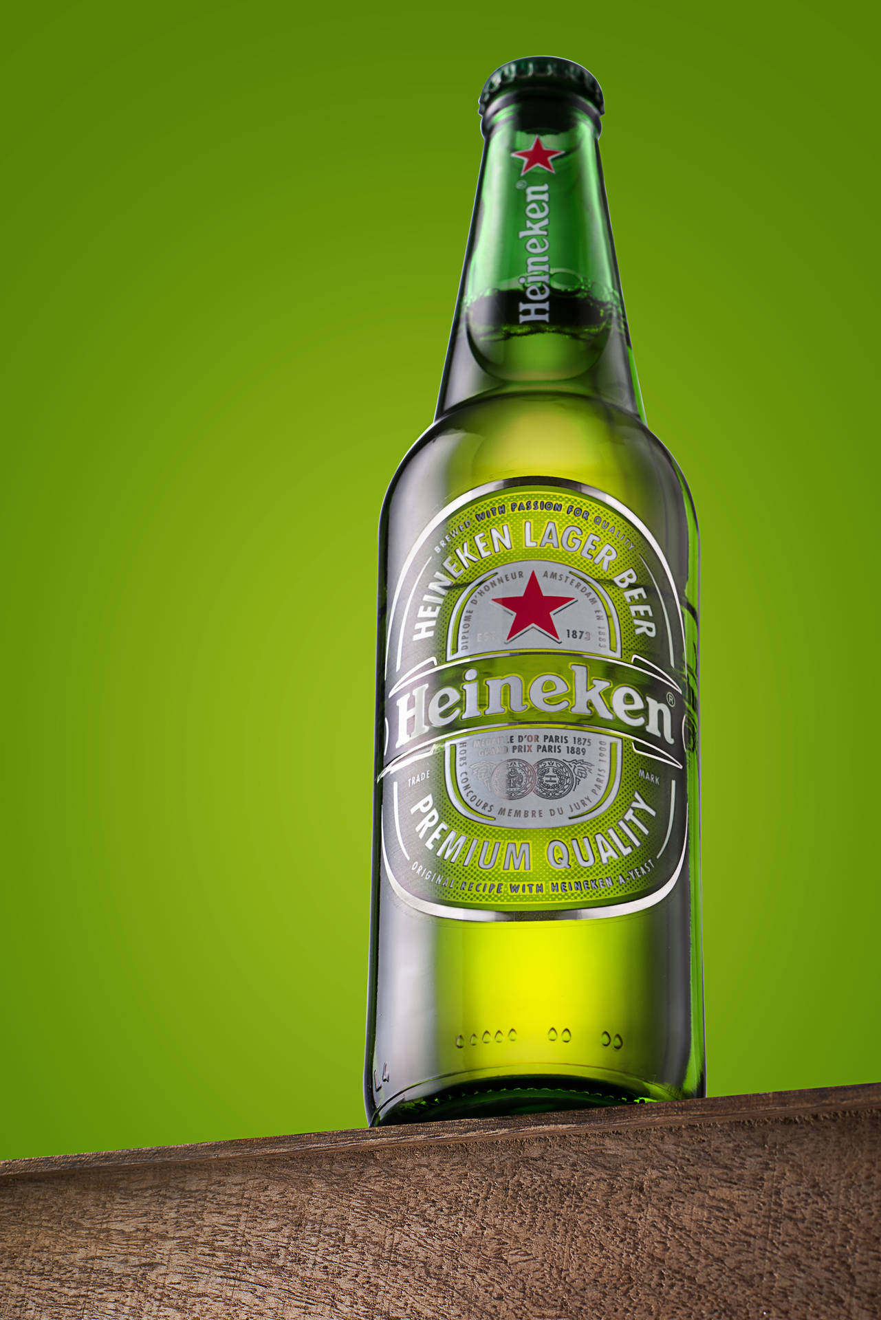 "One Perfect Heineken Pint" Wallpaper