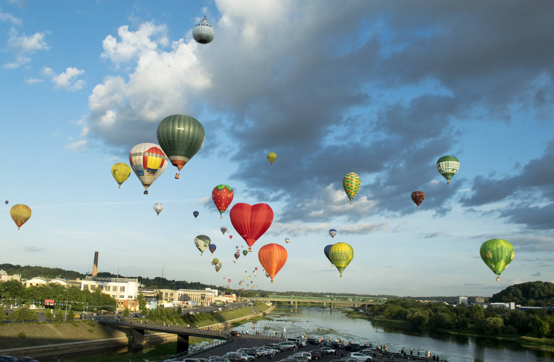 Hot Air Balloons In Lithuania Wallpaper