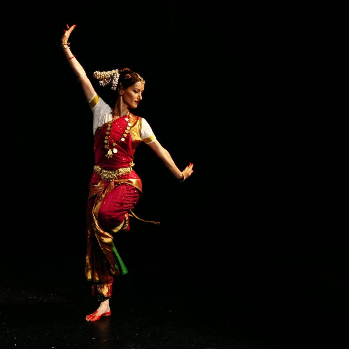 "Indian Dance Expedition" Wallpaper