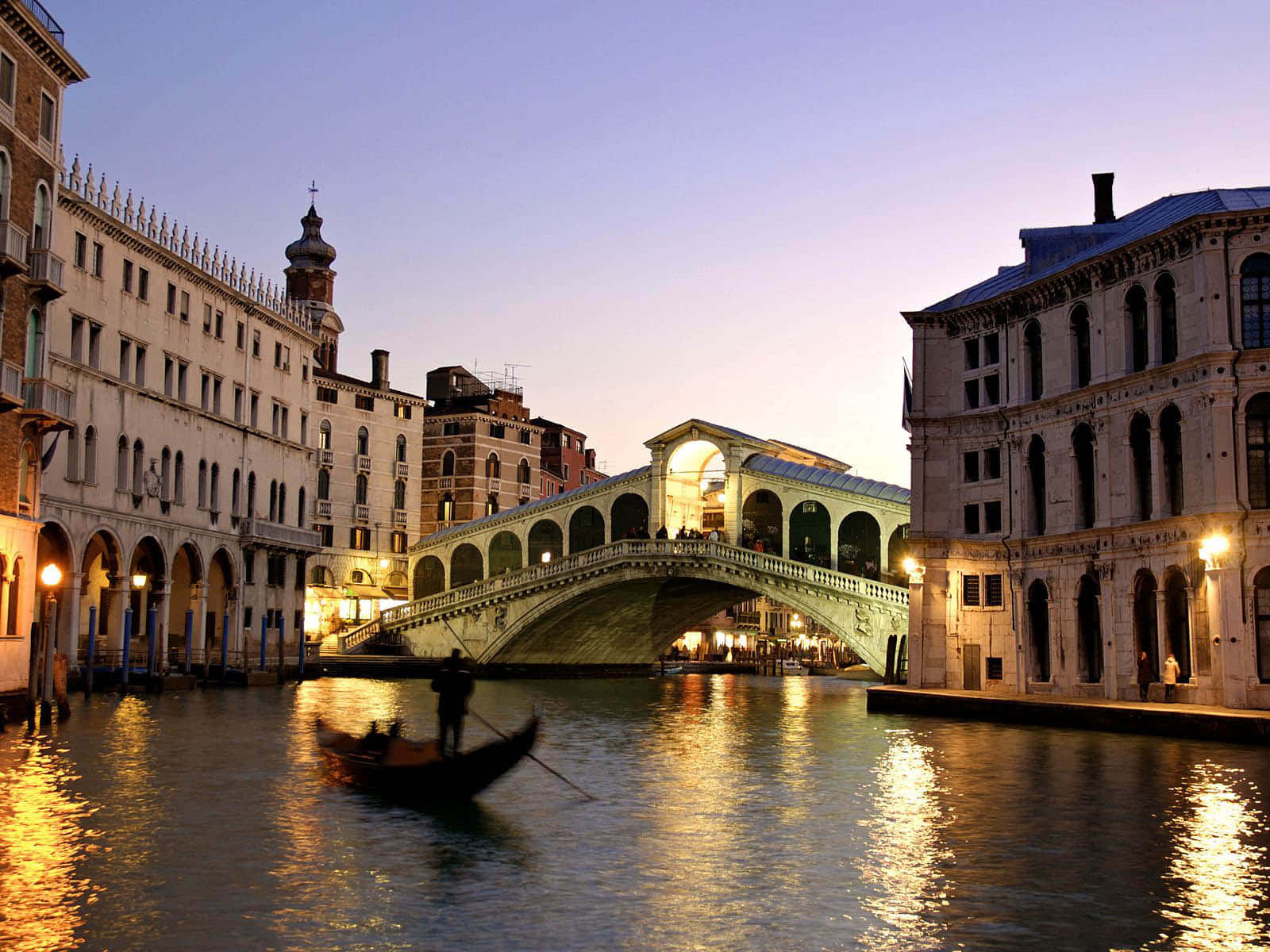 Enjoy Culture and Historic Landmarks of Italy