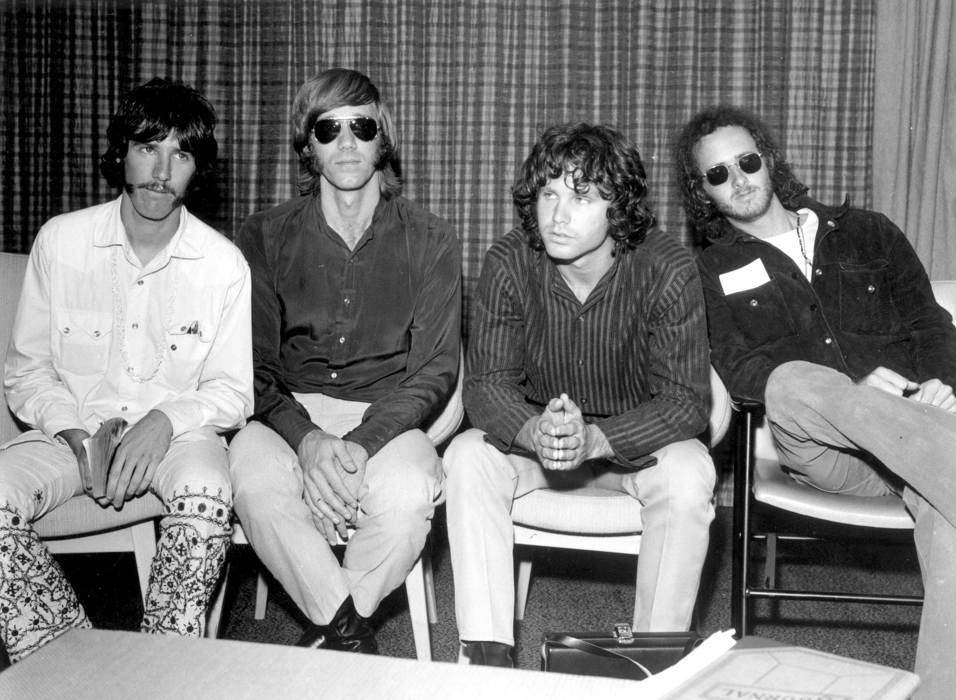 Jim Morrison Before Show Wallpaper