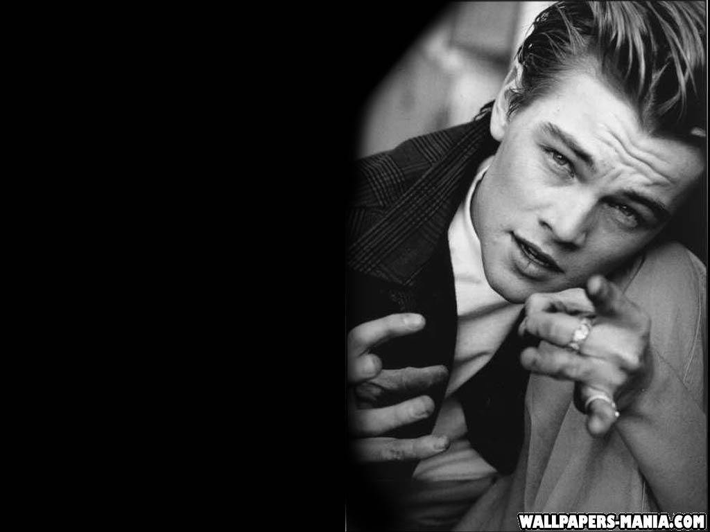 Leonardo DiCaprio Monochromatic Photo Shoot Wallpaper