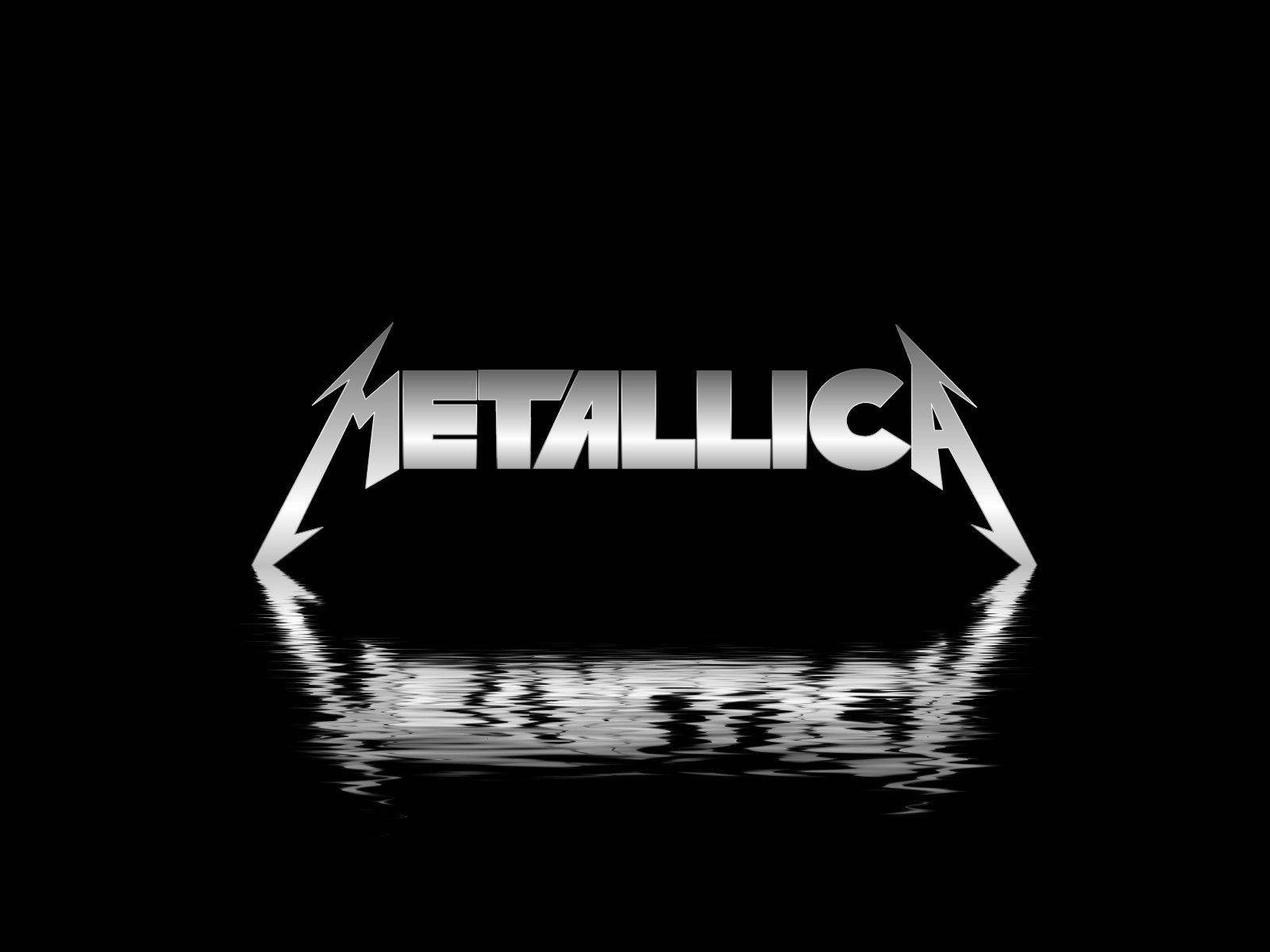 "Light Reflections On The Metallica Logo" Wallpaper