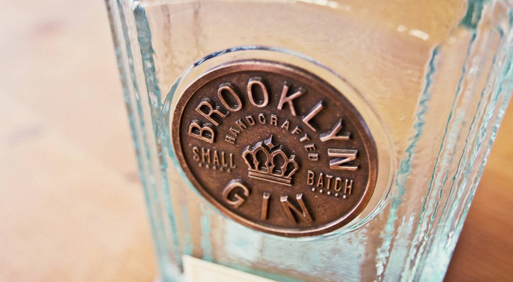 Sleek and Minimalist Brooklyn Gin Logo Wallpaper