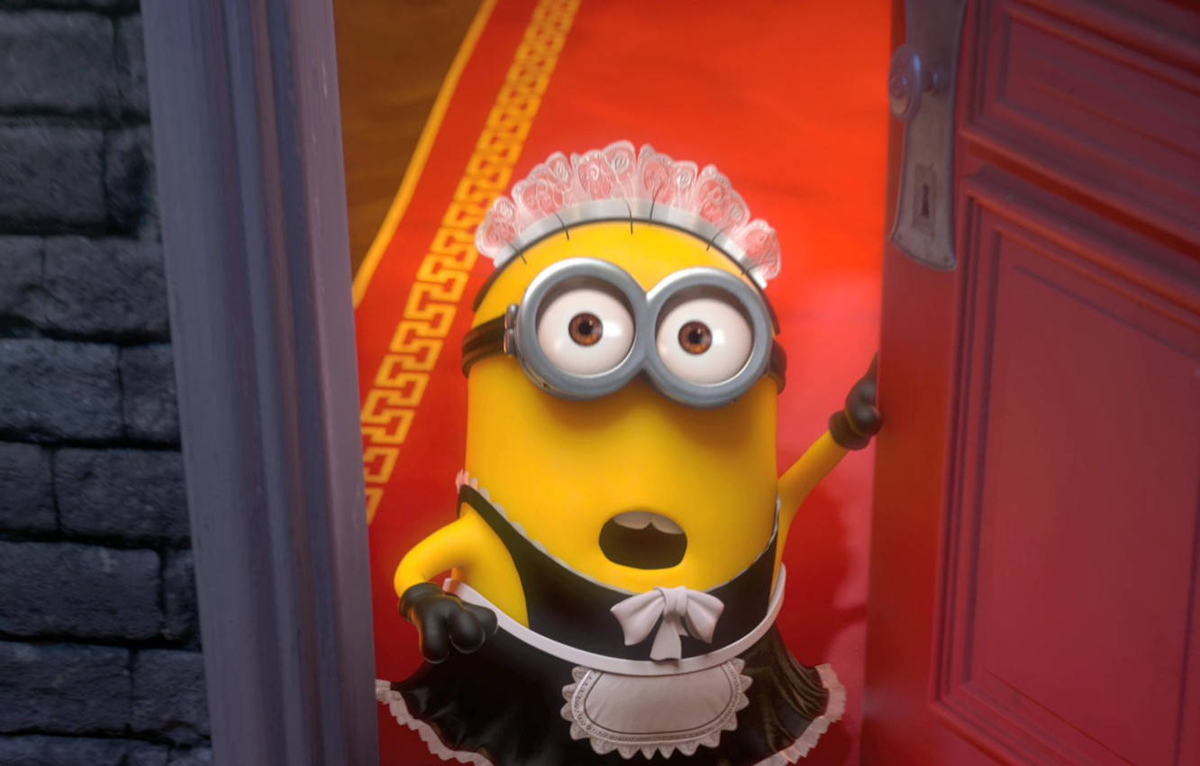 Phil, the Minion dressed as a maid in Despicable Me 2 Wallpaper