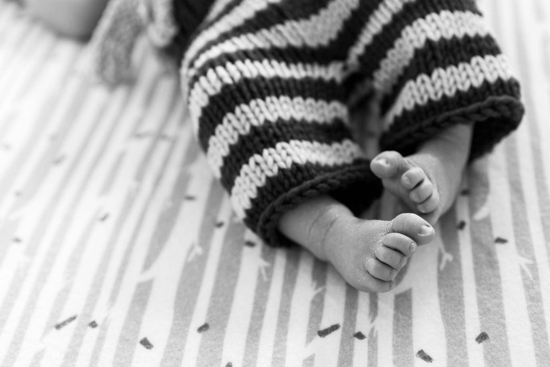 Newborn Baby Girl Stripes Wallpaper