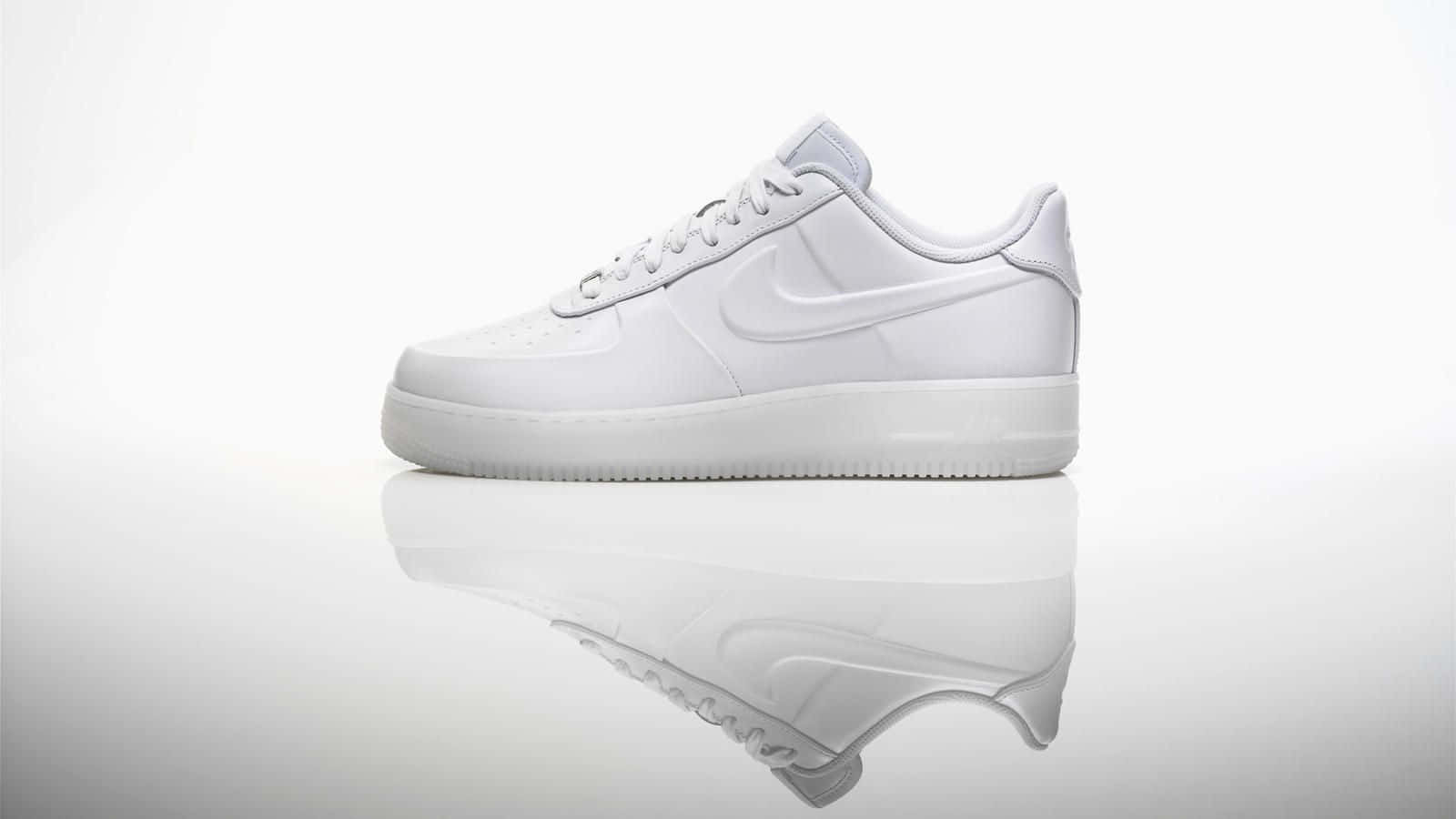 Step into Something Fresh - the Nike AF1 Wallpaper