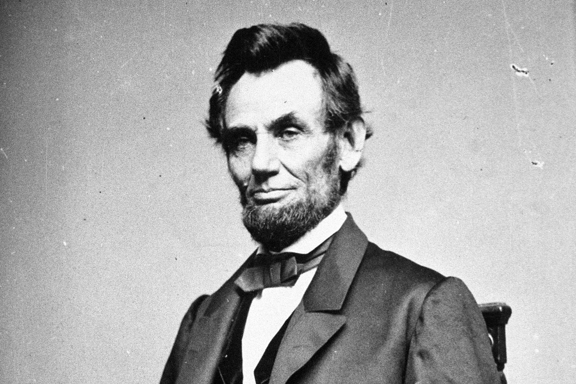 "Abraham Lincoln - A Glimpse into the Past" Wallpaper