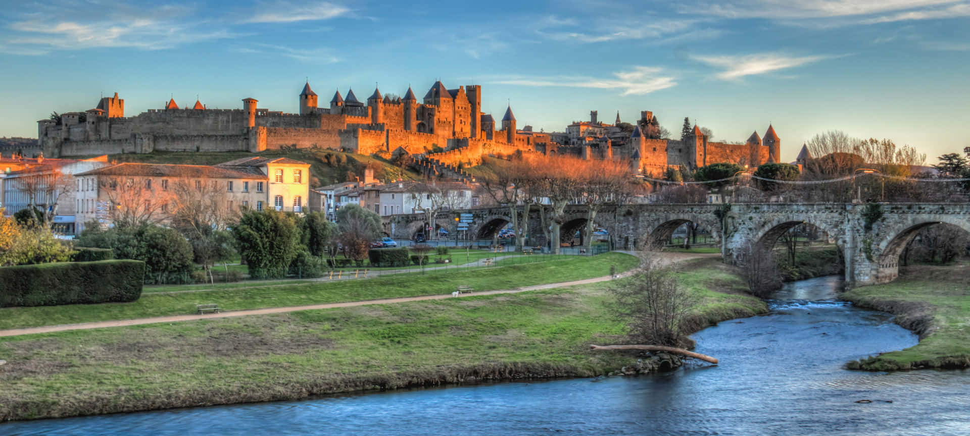 Pont Vieux In Carcassonne France Wallpaper