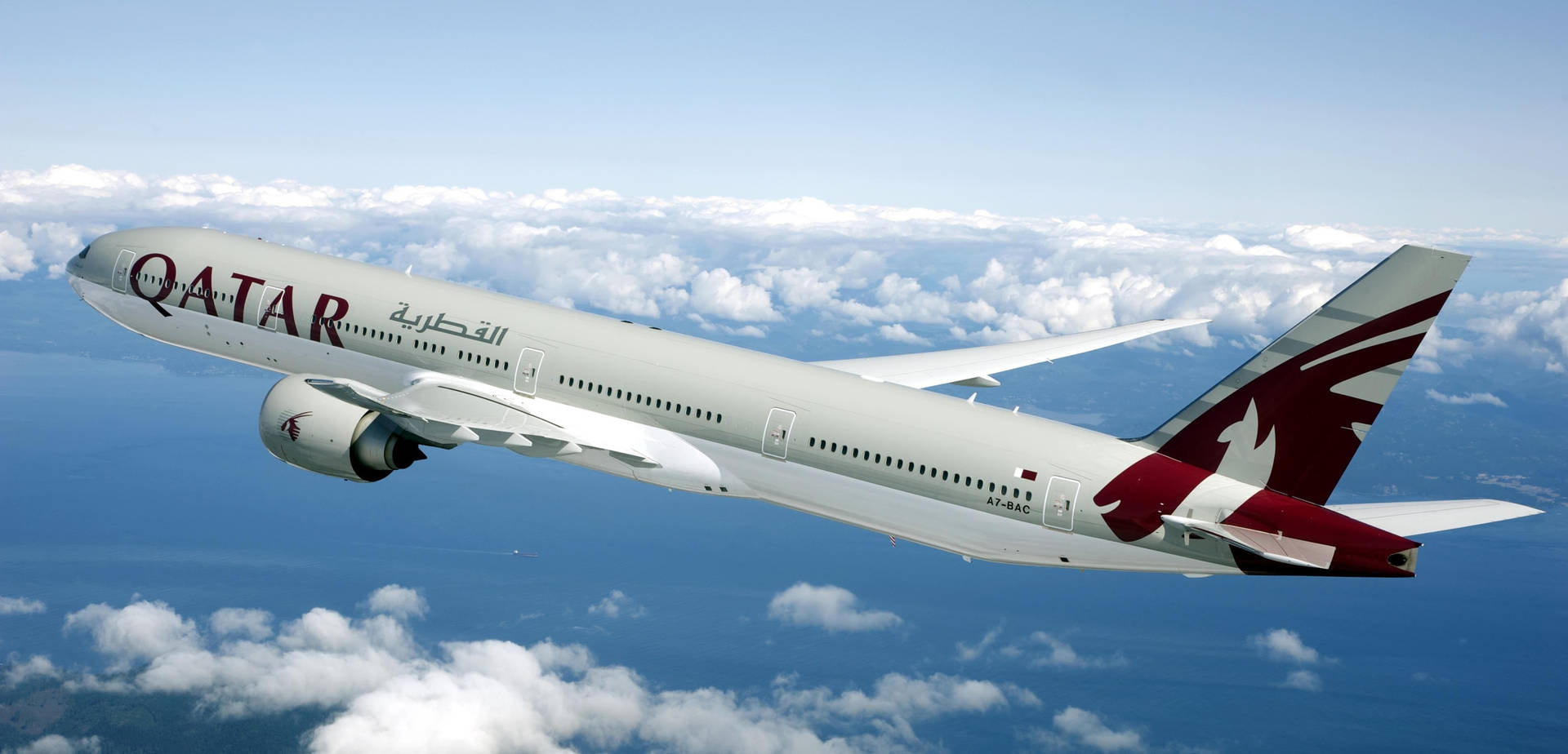Qatar Airways Afloat A Calm Sky Wallpaper