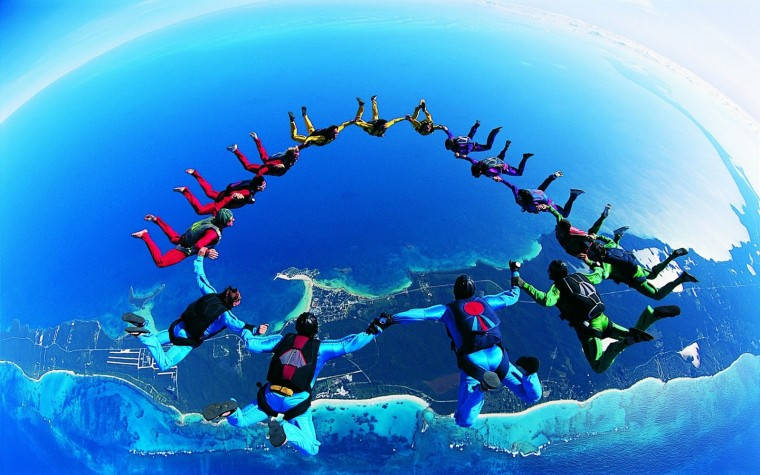 "Exhilarating Skydiving Adventure in 4K" Wallpaper
