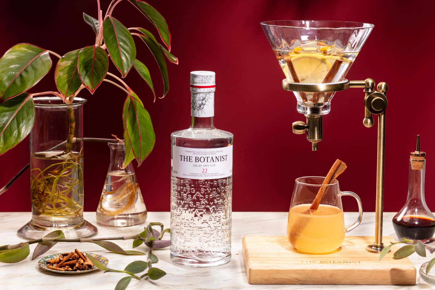 Exquisite The Botanist Islay Dry Gin – A Perfect Cocktail Essence Wallpaper