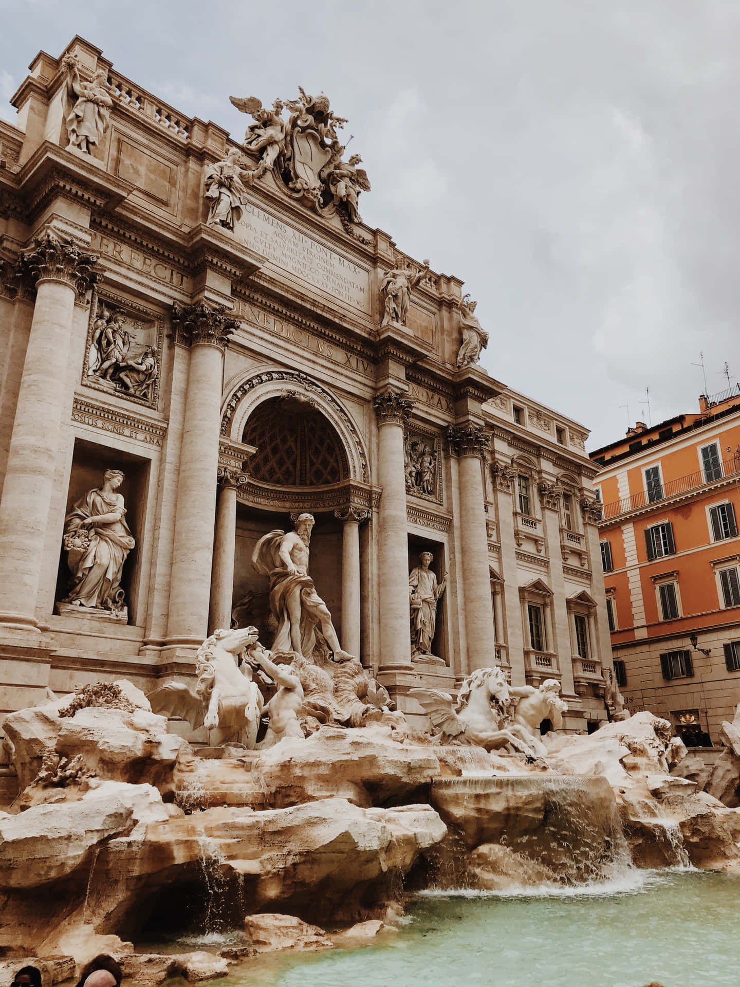 Trevi Fountain In Rome Italy Wallpaper