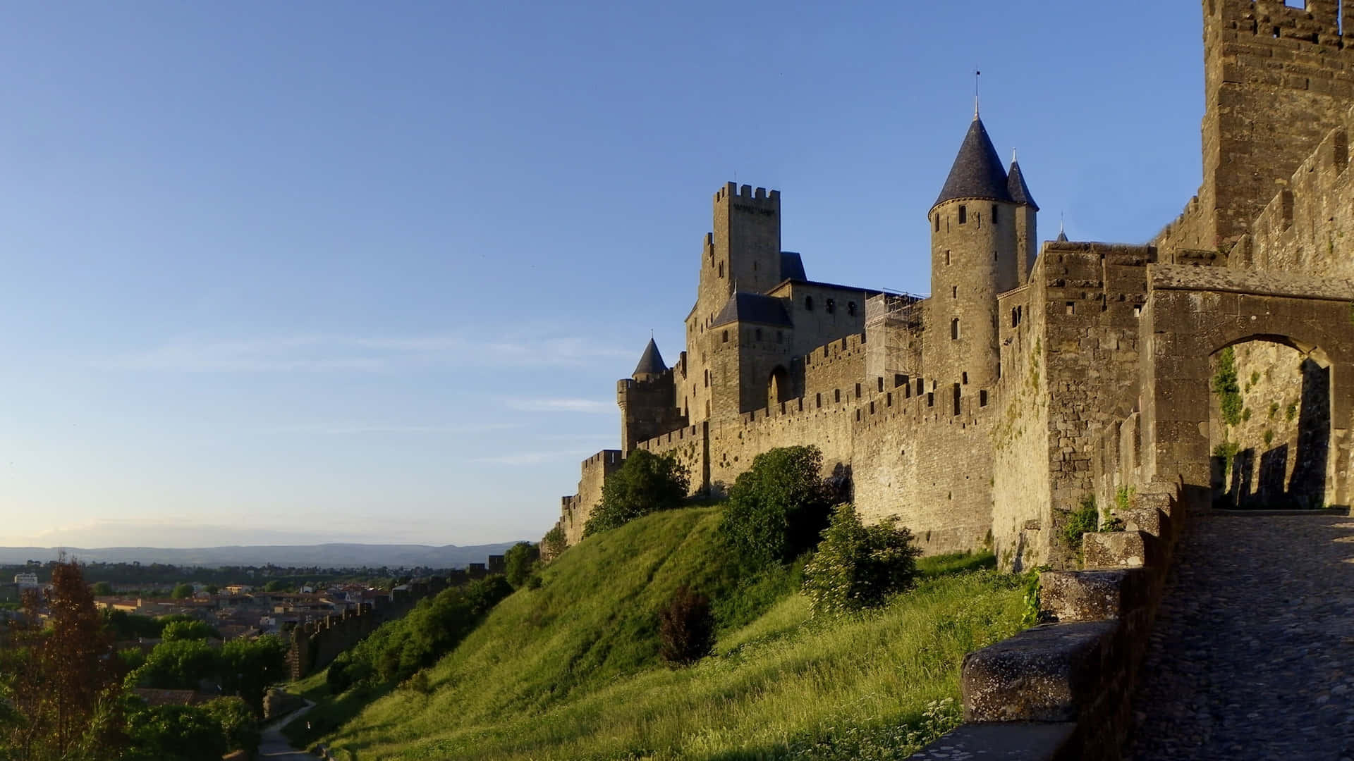 Walls Of Chateau Comtal In Carcassonne Wallpaper