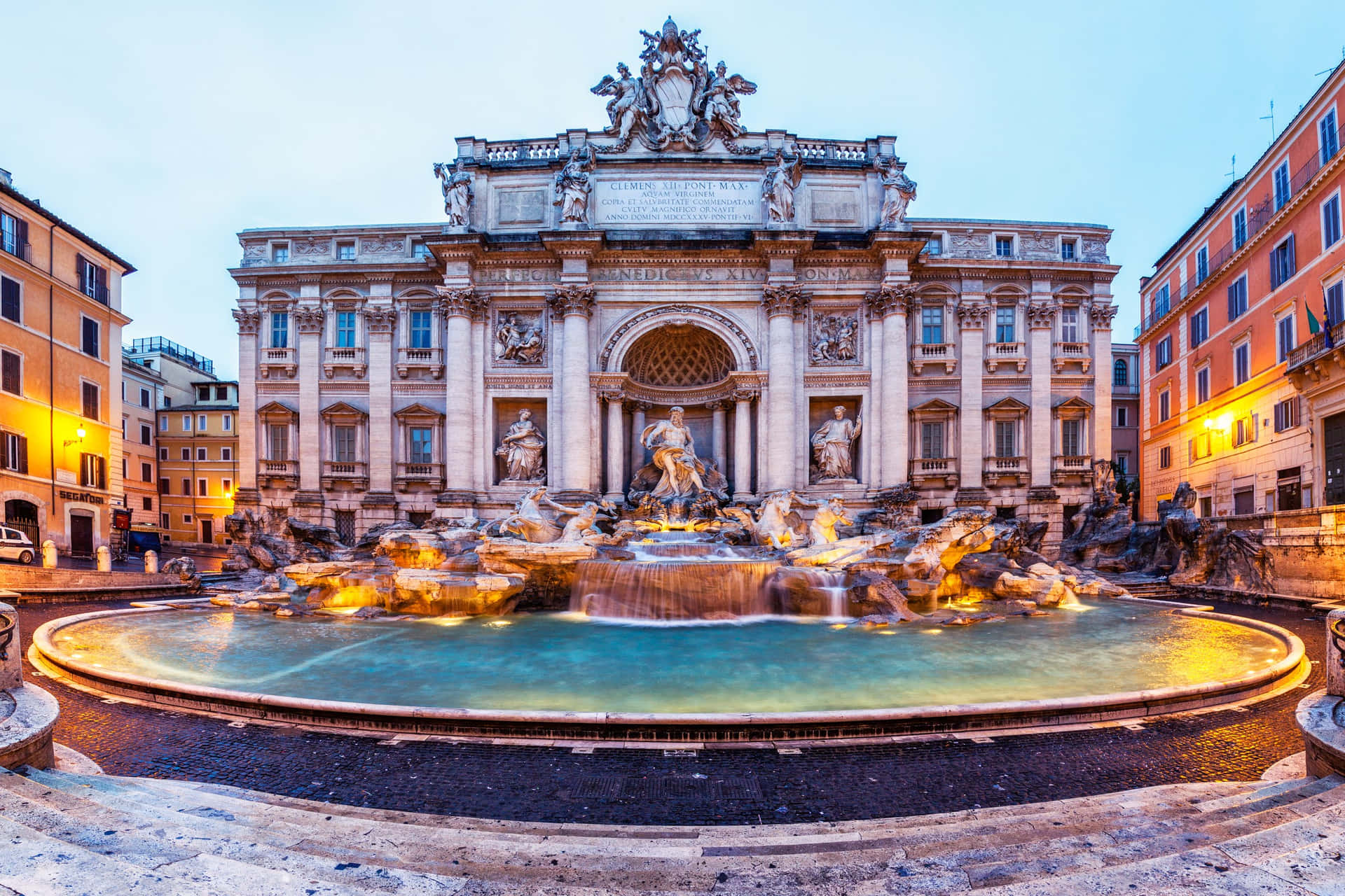 Wide-angle Shot Of Trevi Fountain Wallpaper
