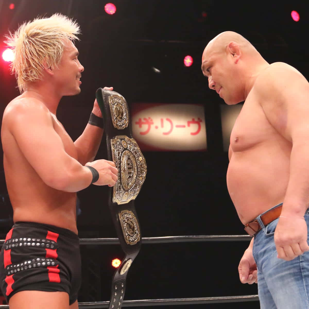Kazuyuki Fujita Wrestling Against Katsuhiko Nakajima at Sendai Bumper Crop 2022 Wallpaper