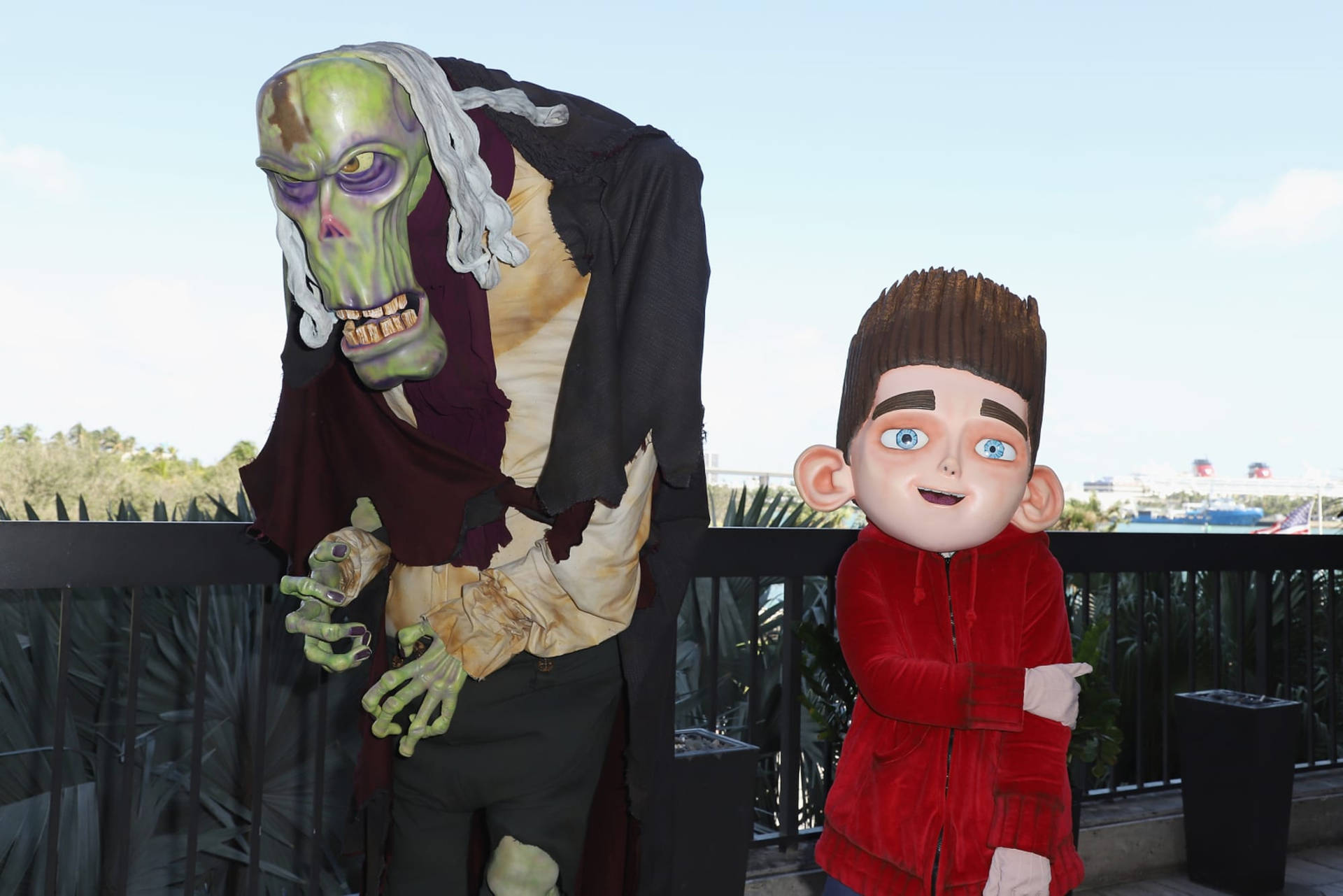 Zombie Judge And Norman ParaNorman Wallpaper